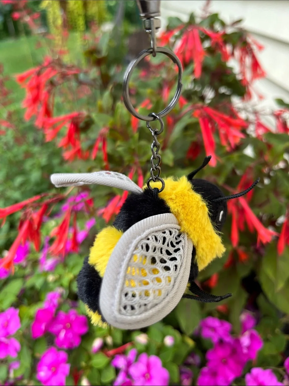 Handmade Bee Keychain Purse Charm 🐝